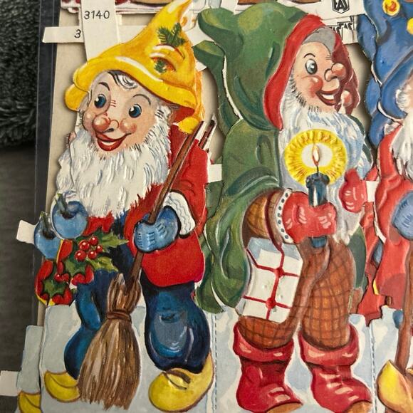Vintage EAS Germany Die Cut Paper Scraps Christmas Elves Gnomes EAS 3140 - Picture 8 of 9
